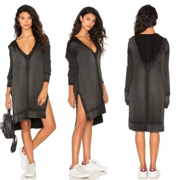 Free People Tops - Free People Oversized Queen of Hearts Hooded Tunic Top Black Size S